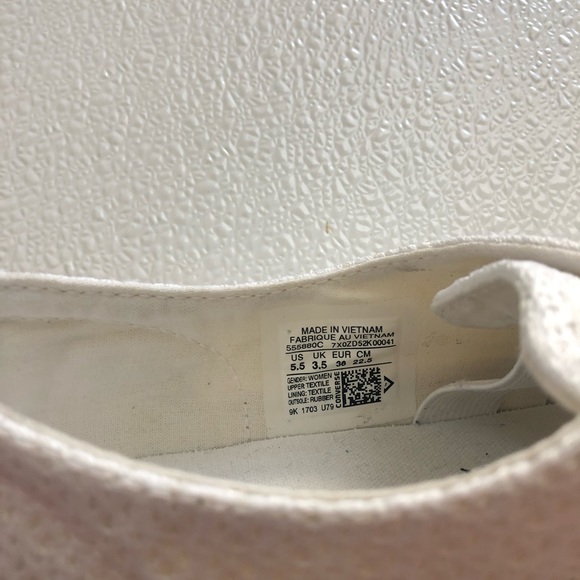 Converse Gemma Slip Ons NWOT/B Size 7.5 - Picture 6 of 10
